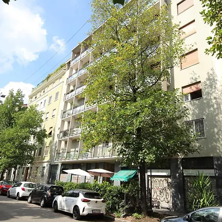 Veniero B - Dx Apartman Milánó